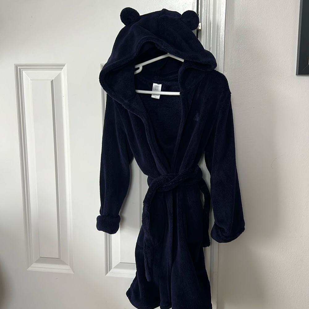 Gap robe 5 toddler
